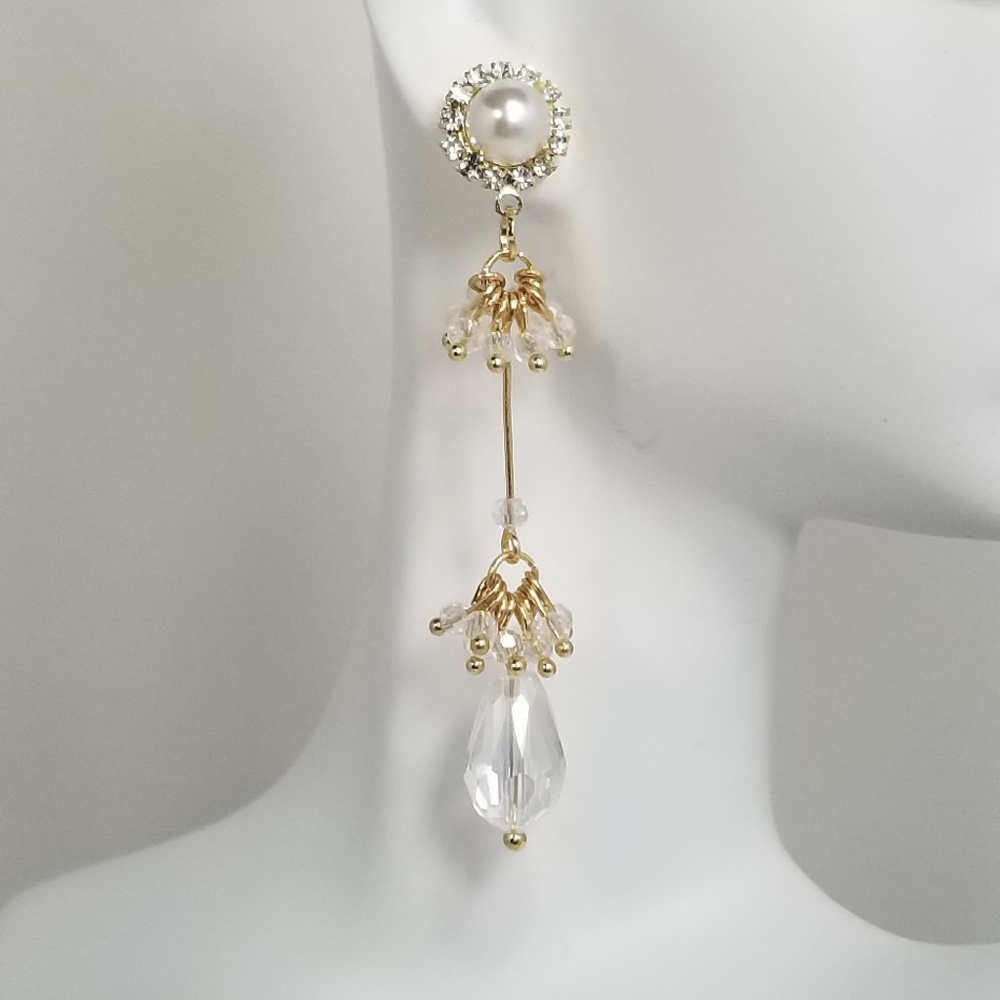 UnMatched Long Pearls Strings with Beads Earring - Picture 4 of 8